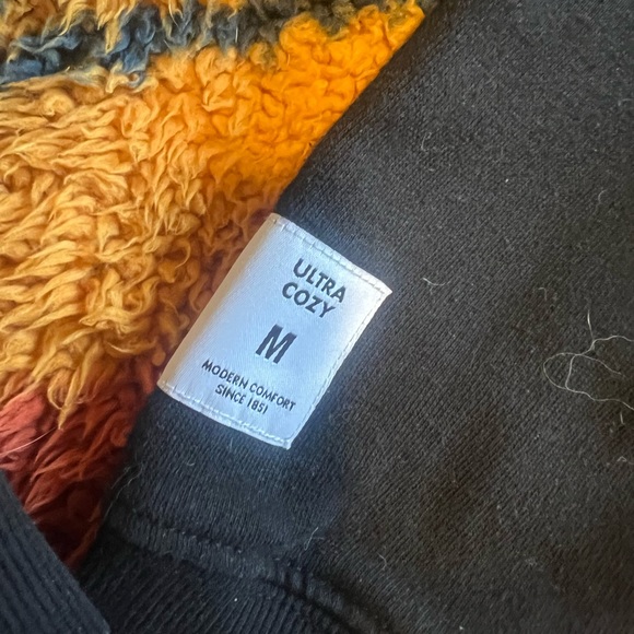 Fruit of the Loom Cropped Sweatshirt - Picture 5 of 5